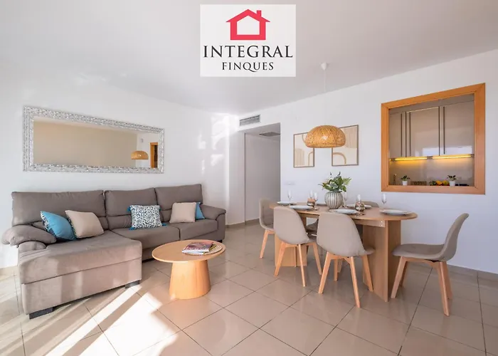 Paradis Platja 아파트 *